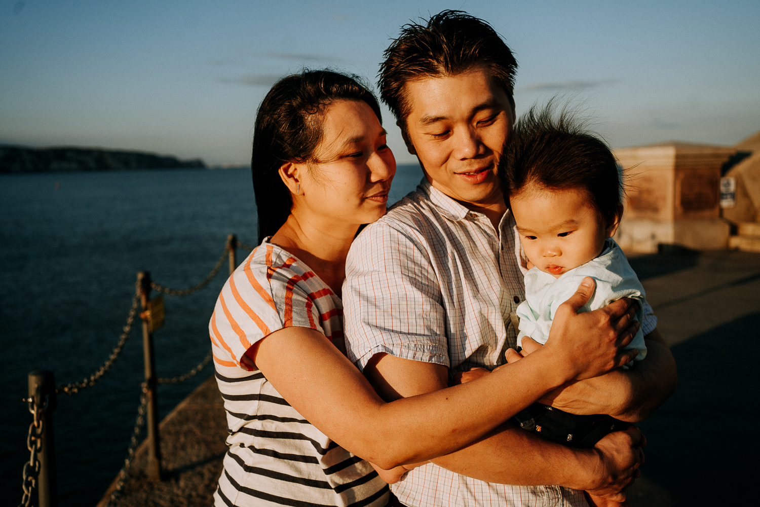 sibling family photography 2020 family portrait at beach