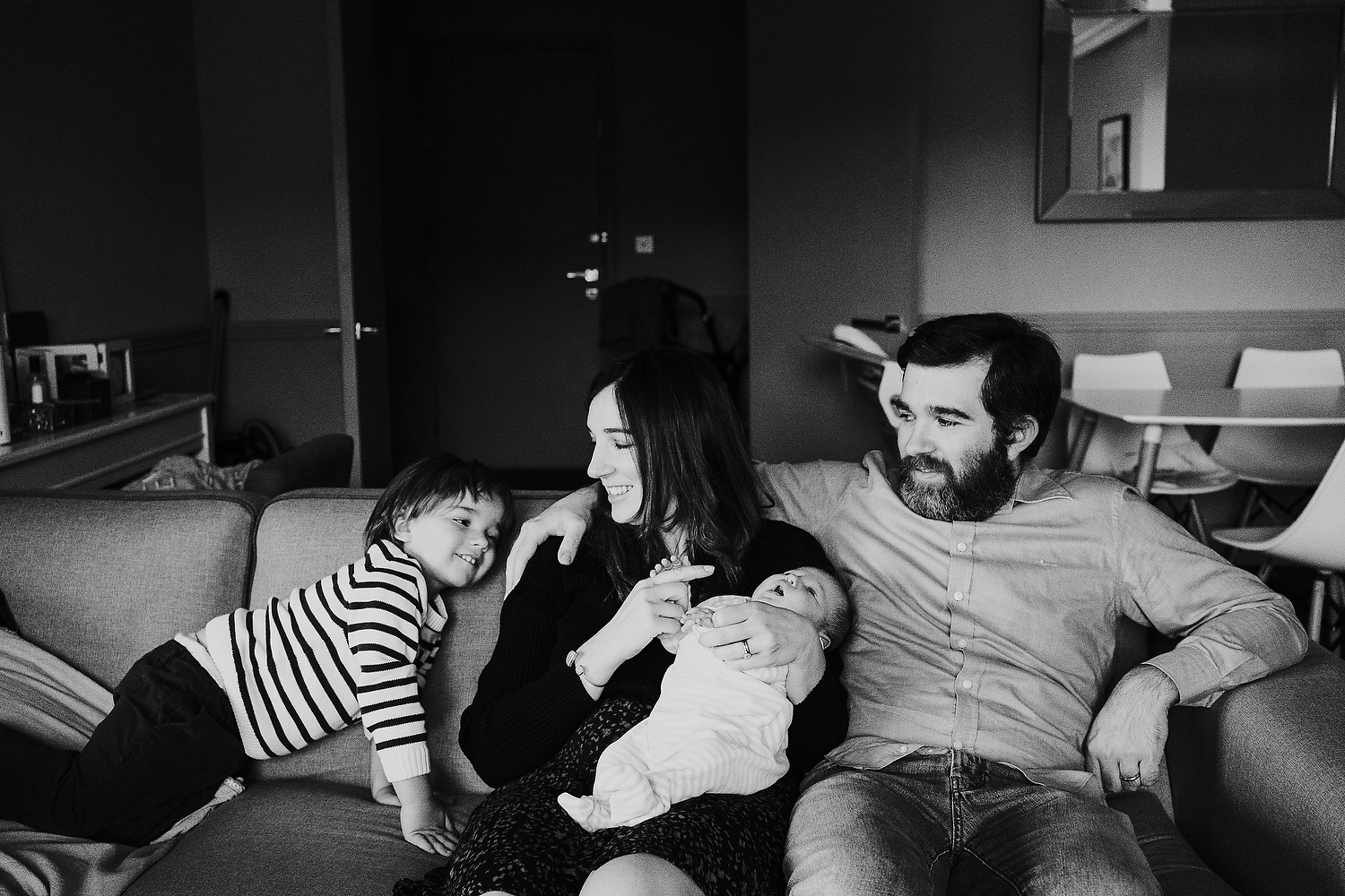 black and white portrait family newborn photography in hammersmith