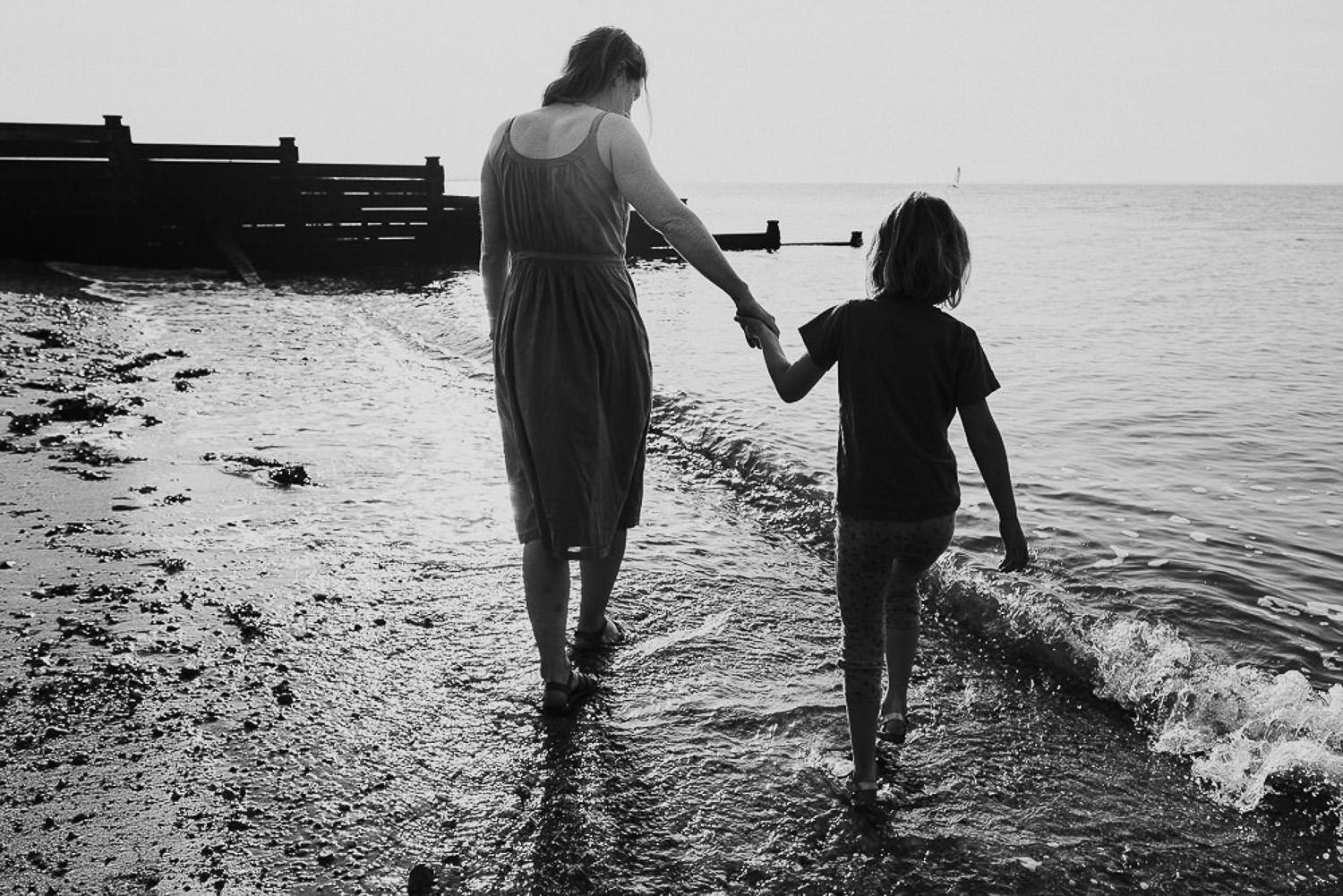 BEST BEACH DAYS OUT FROM LONDON FOLKESTONE FAMILY PHOTO