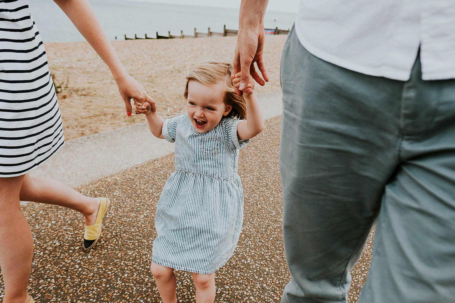 BEST BEACH DAYS OUT FROM LONDON WHITSTABLE FAMILY PHOTO