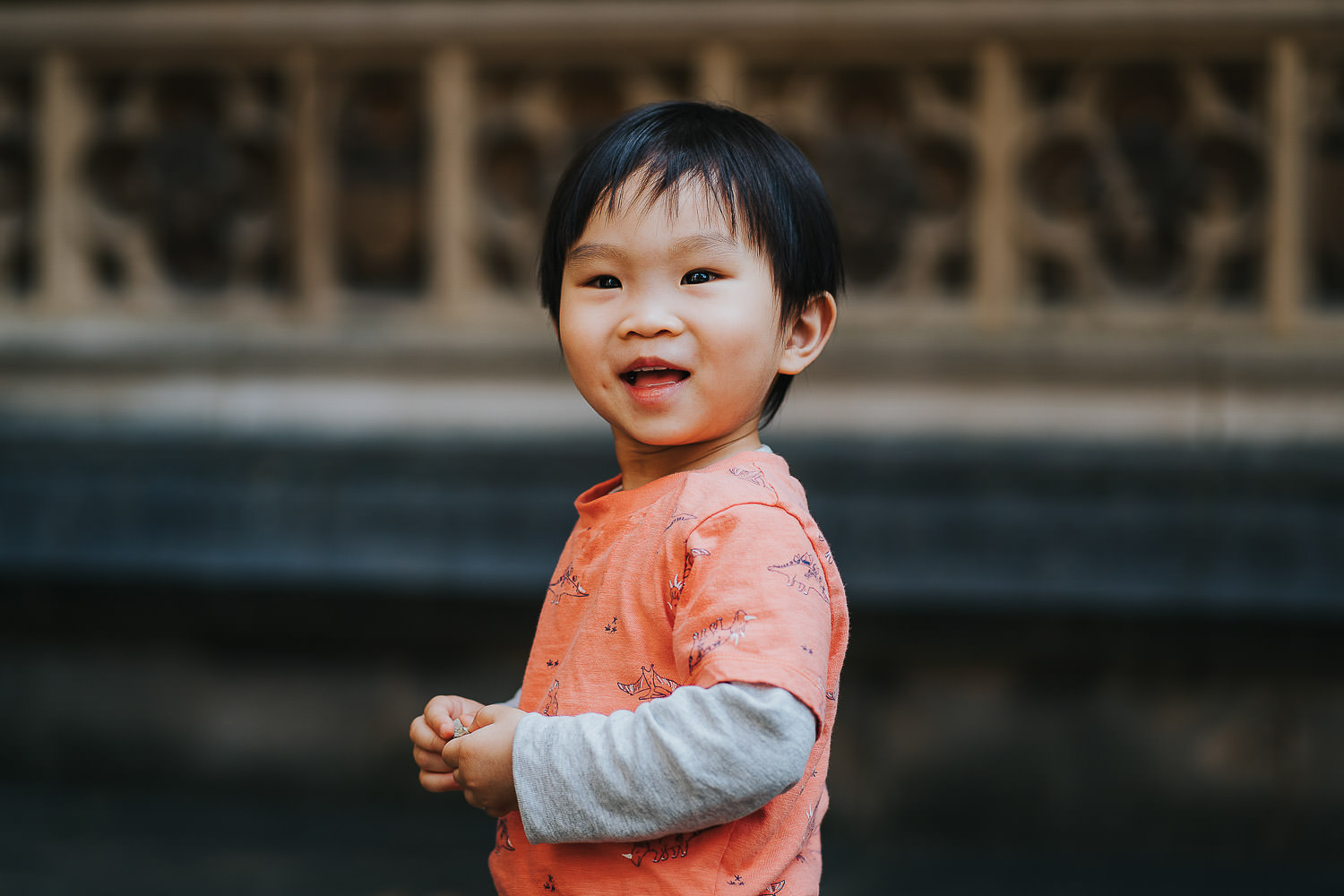 oxford family photo shoot toddler boy smiling